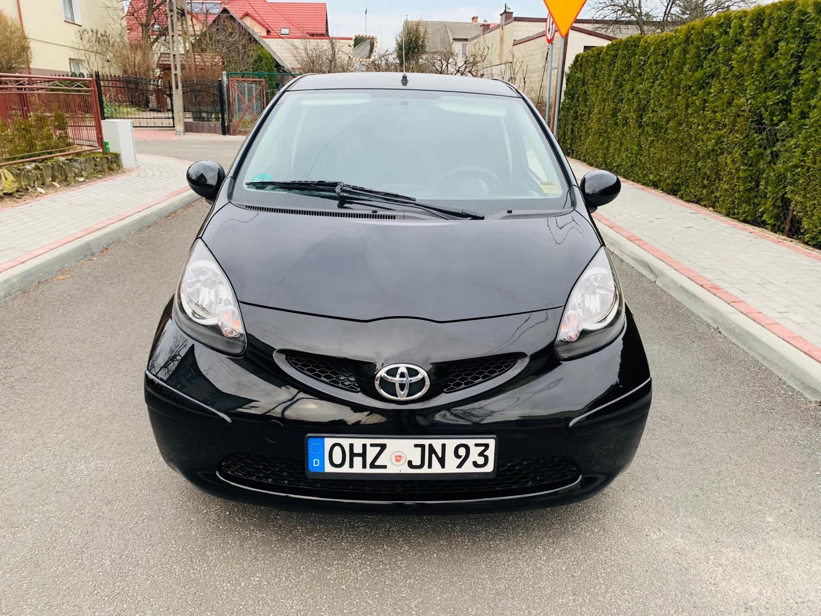 Toyota Aygo  2008  1,0 klima ABS elektryka zadbana w super stanie