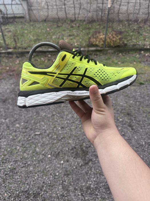 Кросівки Asics Gel-Kayano 22.