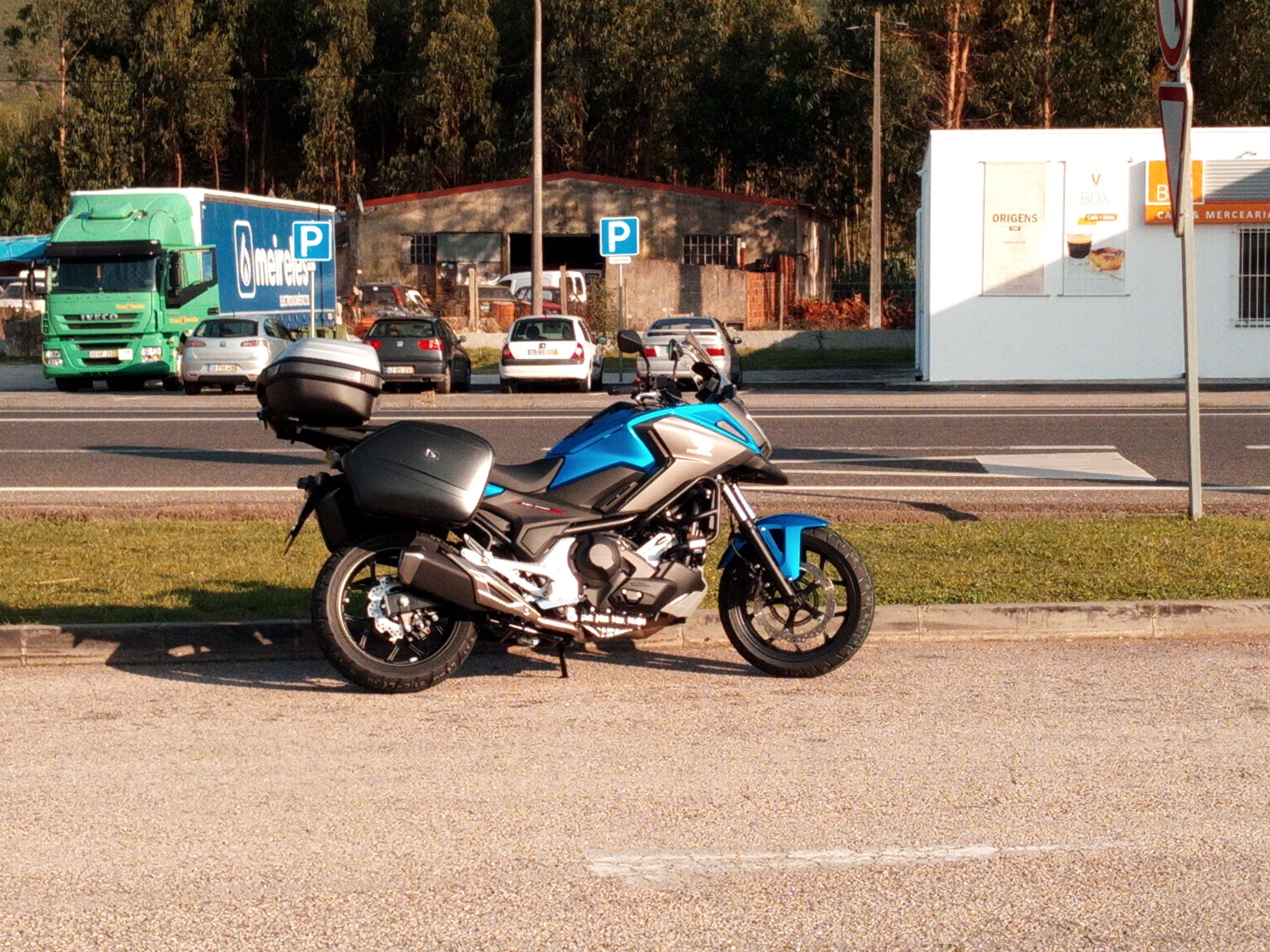 Honda NC 750X DCT ABS de 9/2020, sempre assistida na Honda-WingMotor