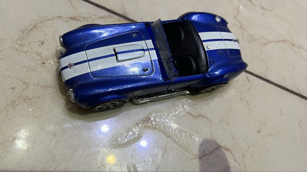 Машинка Shelby Cobra
