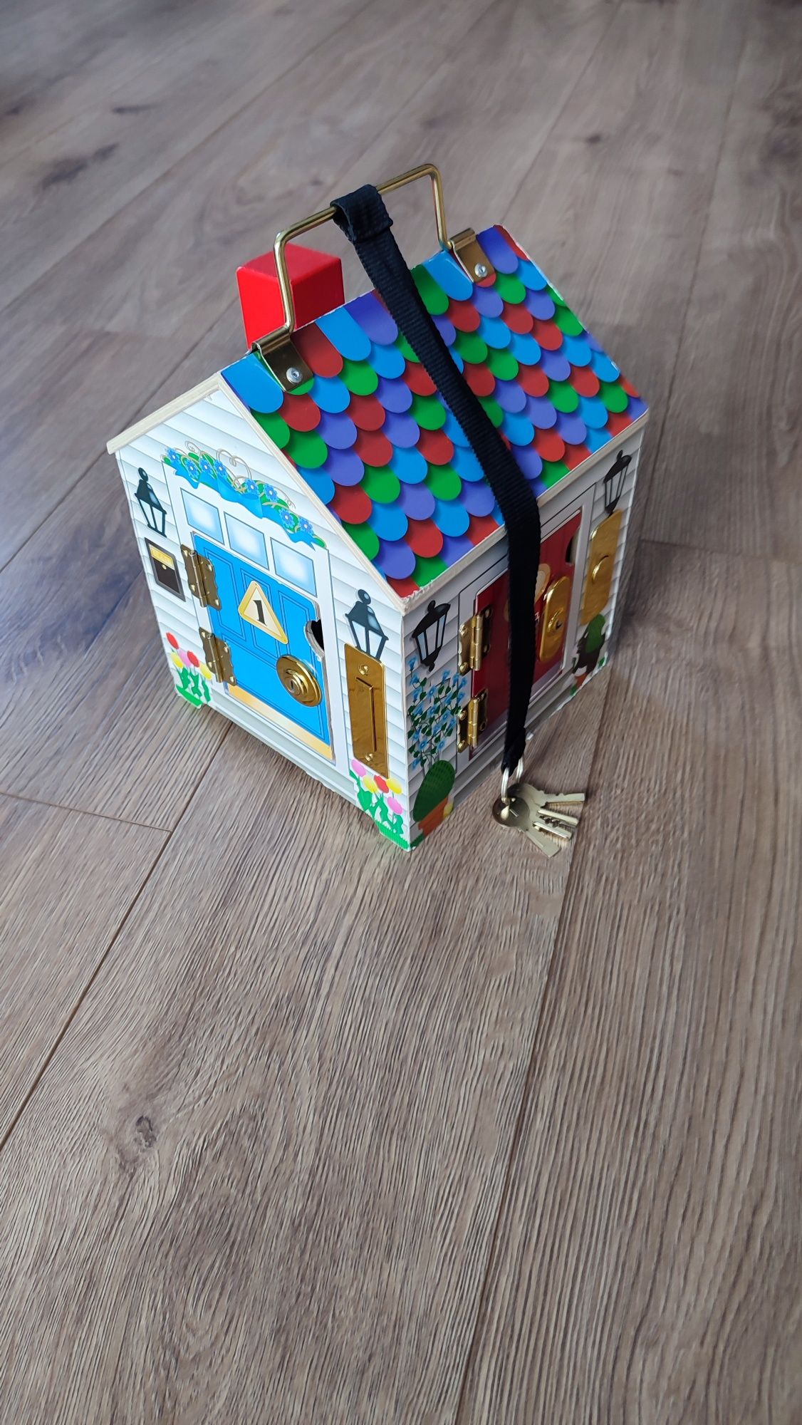 Melissa & Doug domek z kluczami