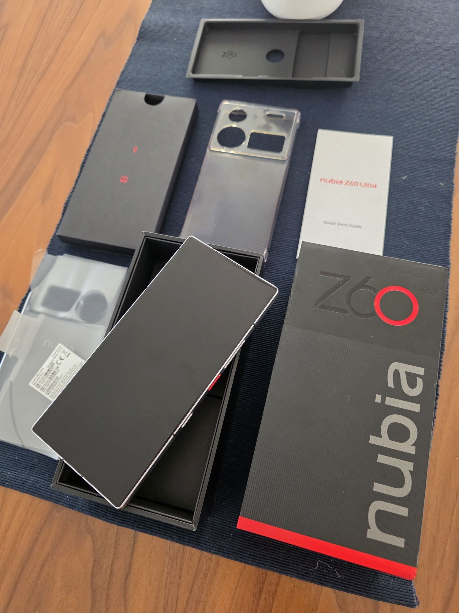 Nubia Z60 Ultra 12GB/256GB Leading Version c/NOVO. Troca/retoma. Capa