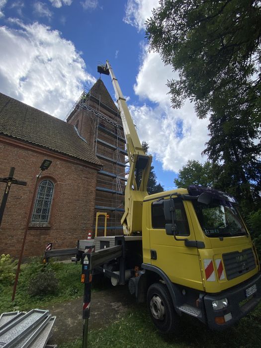 Uslugi podnosnikiem koszowym 30m wzwyzka wycinka drzew i pielegnacja
