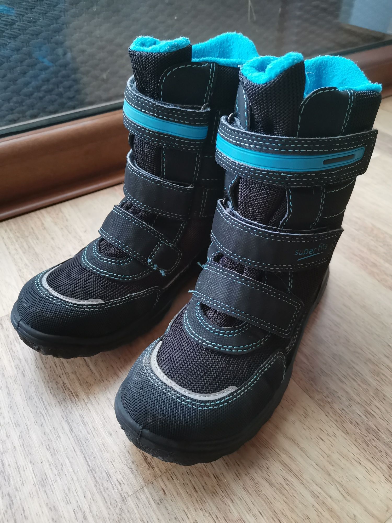 Buty zimowe śniegowce superfit 35