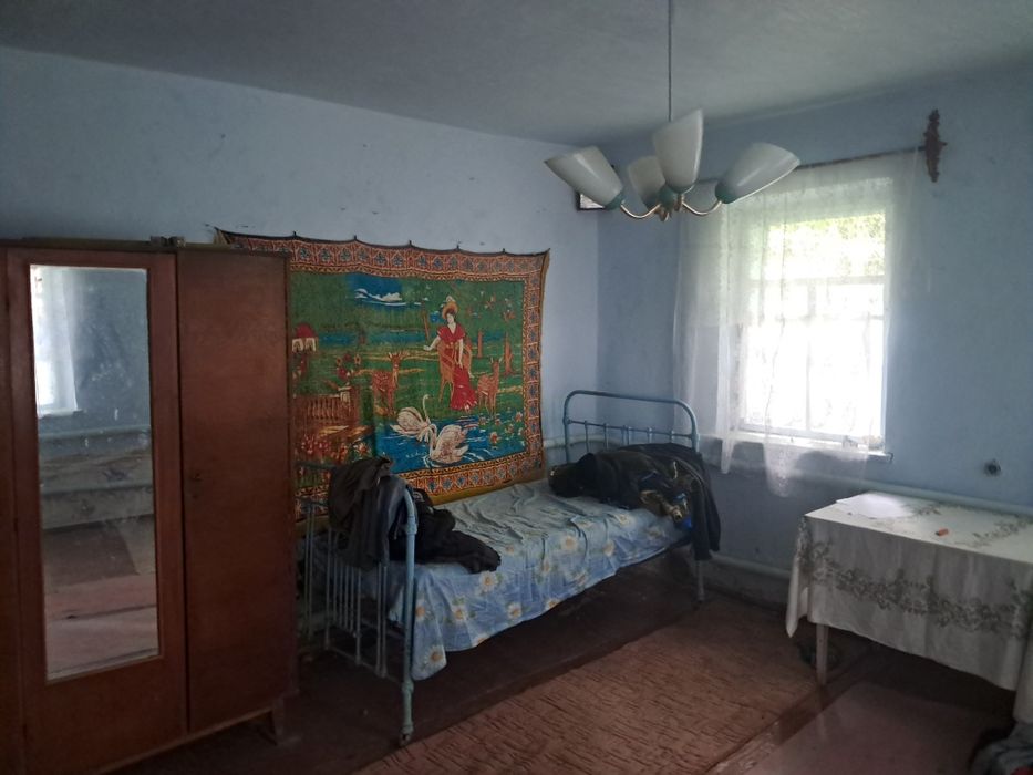 Терміново продається будинок у селі Россоша