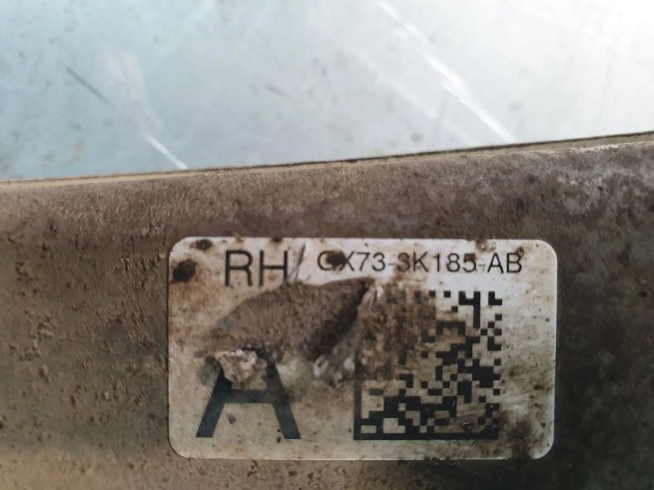 Manga de eixo frente direita JAGUAR XE (X760)