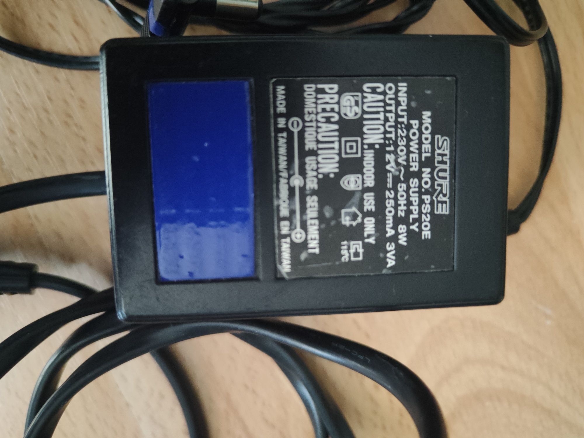 Zasilacz Shure model PS20E
