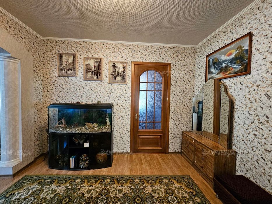 Продаж житлового будинку у Підгородному, поруч  школа