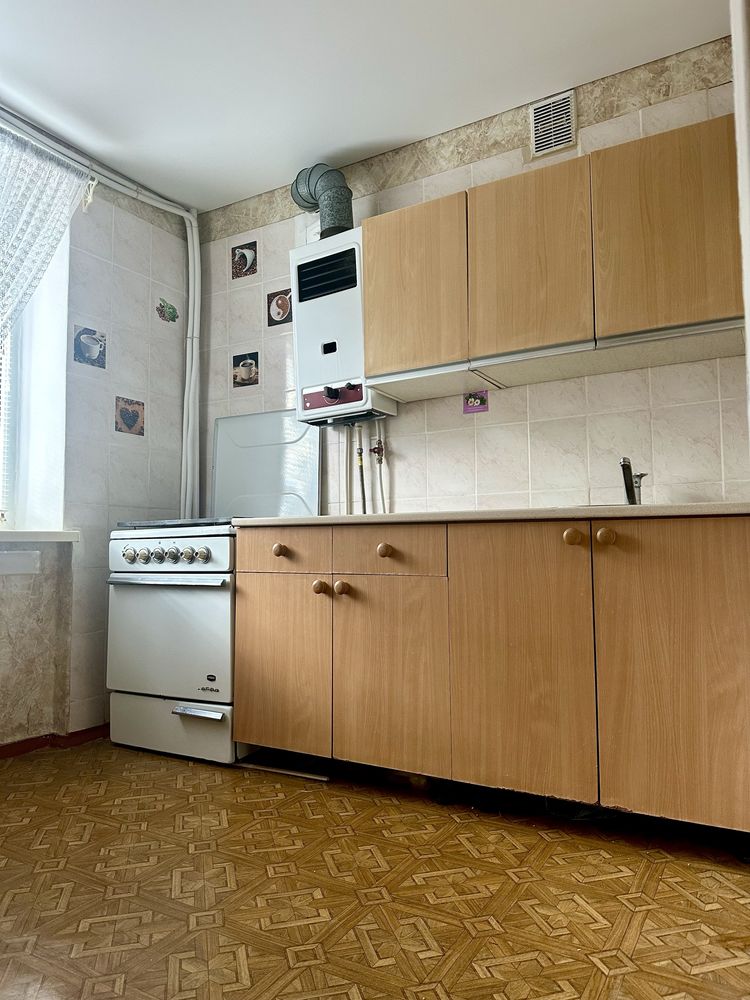 2-х зуп Уфімська, 3/5, гарний стан, ремонт, меблі