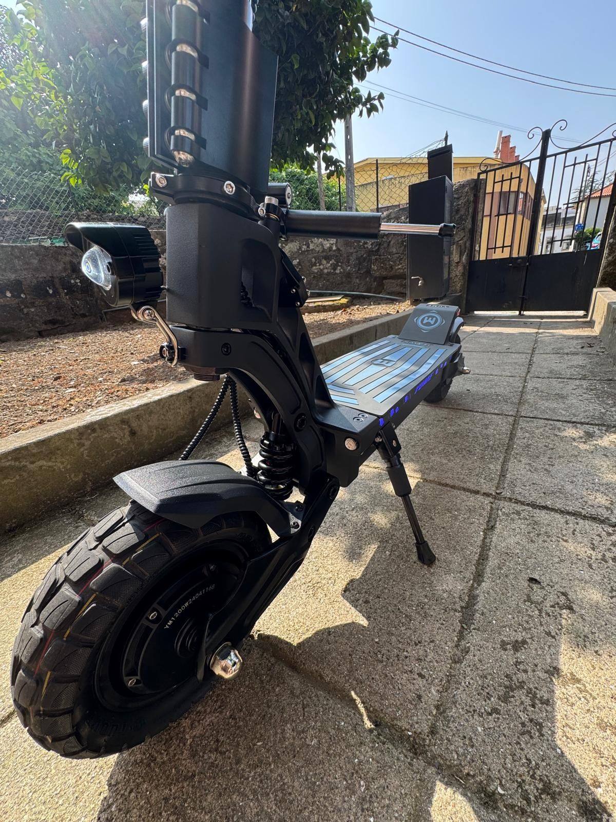Trotinete Yume Hawk 2400W | 70kms/h