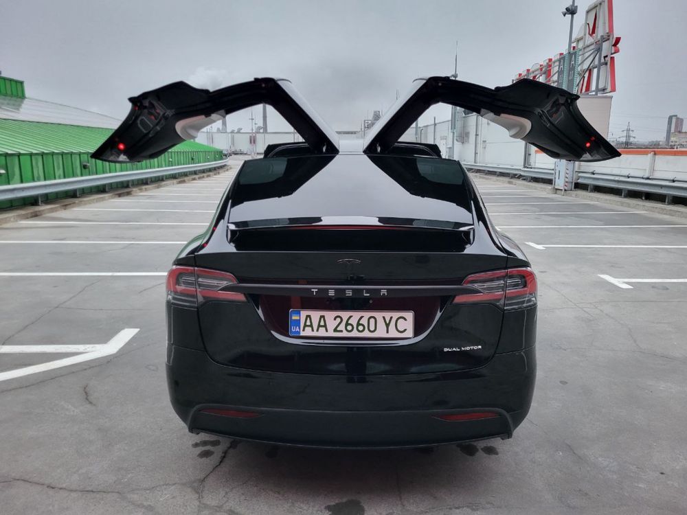 Tesla X Dual Motor Plus