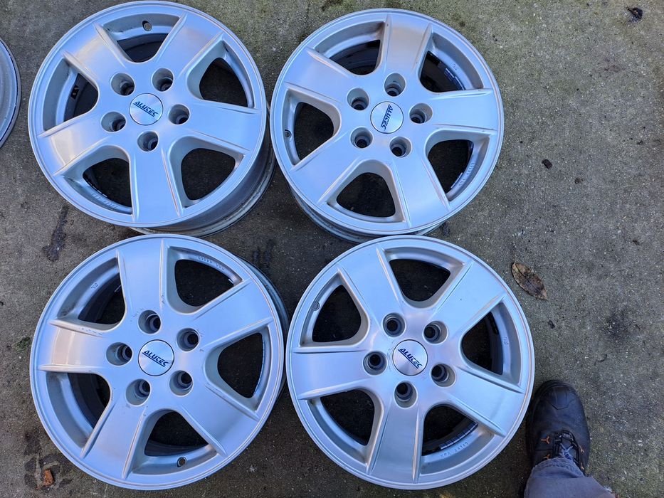 4szt Felgi Aluminiowe Alutec 16cali 5x118 Komplet Plus Śróby