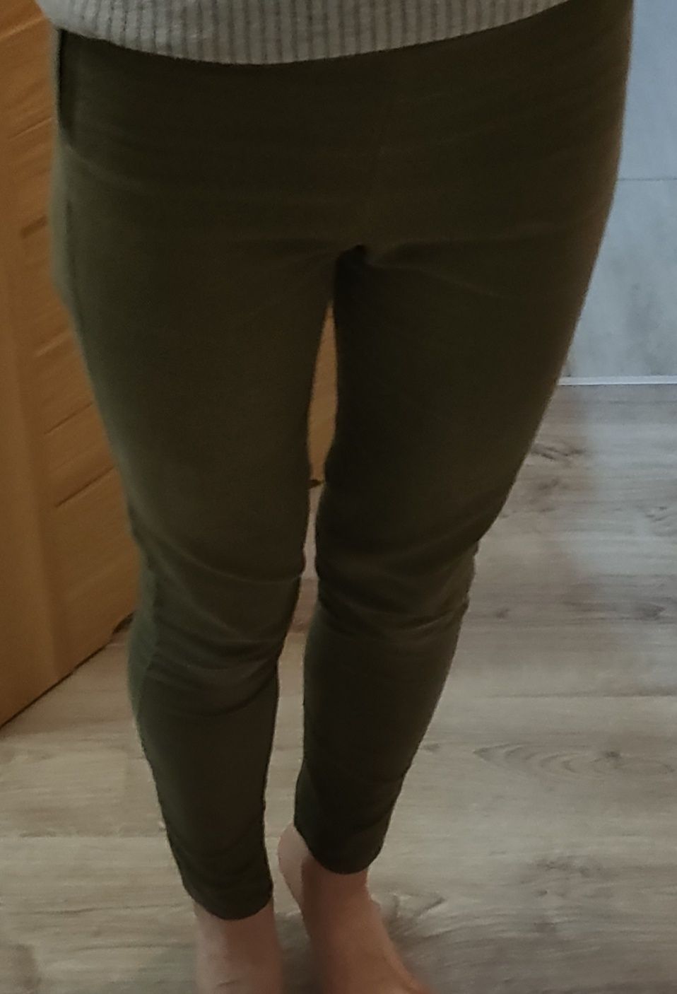 Spodnie h&m khaki rozmiar XS