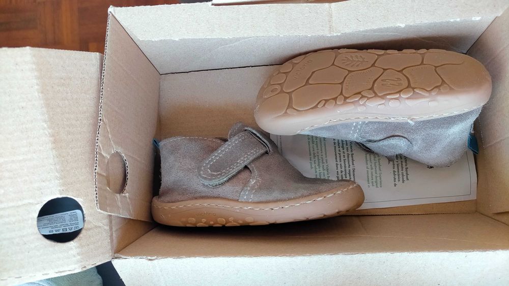 Botins Barefoot bebé, n. 22  A melhor escolha para o pé do seu bebé