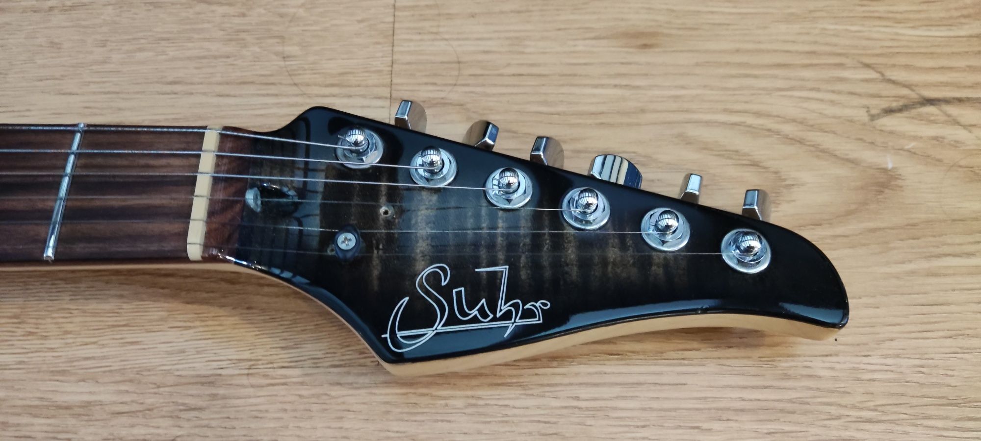 Suhr Modern Pro, charcoal burst