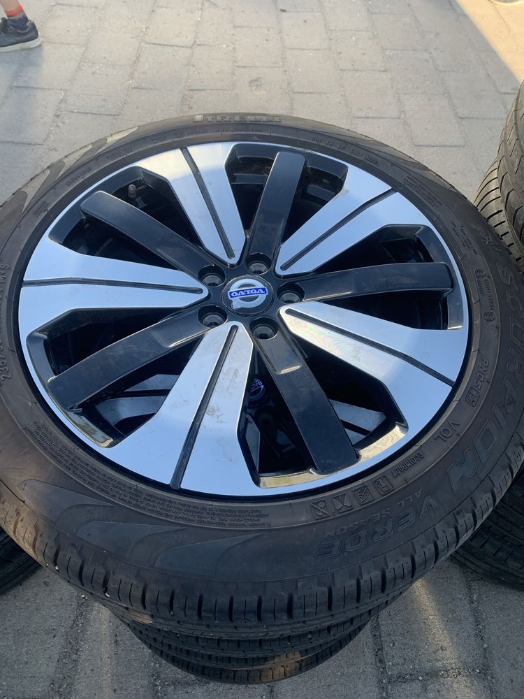 Felgi koła volvo xc 40 60 19 tki pirelli wielosezon