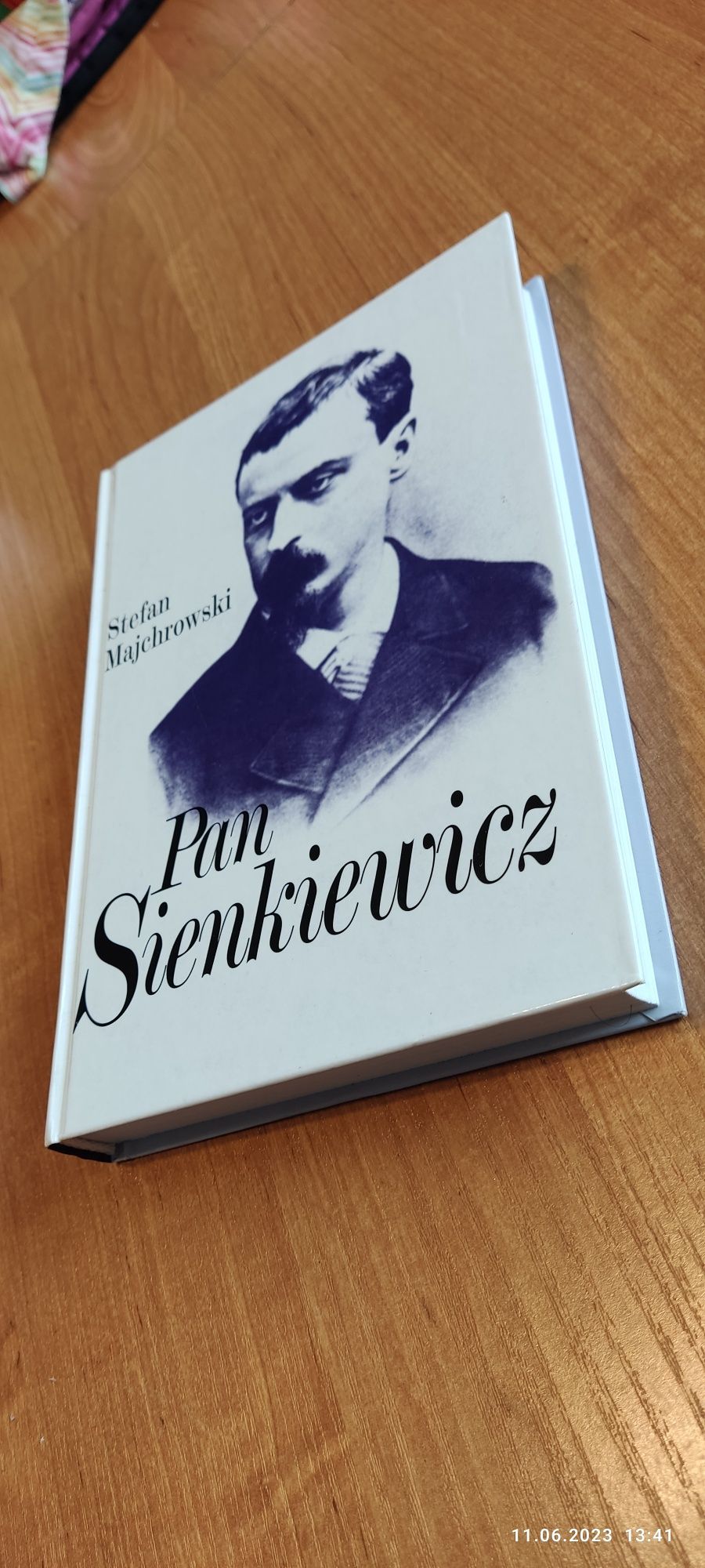 Pan Sienkiewicza, Stefan Majchrowski