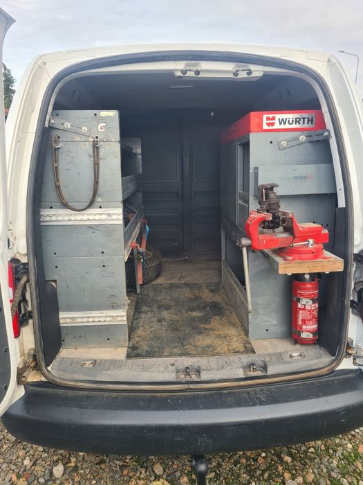 Volkswagen Caddy / 2,0 diesel / 4x4 / Klima / Hak / Z Niemiec /