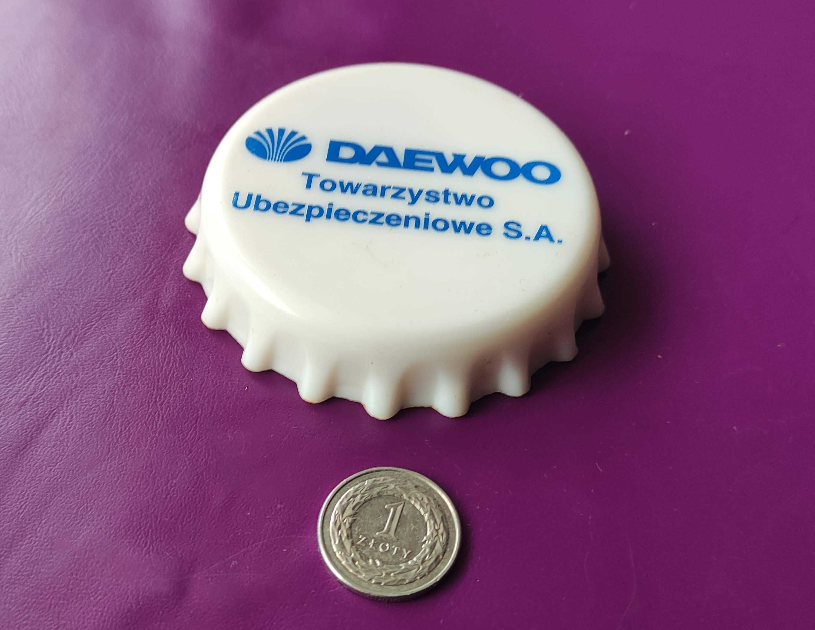 Kolekcjonerski otwieracz do butelek z logo ''DAEWOO''