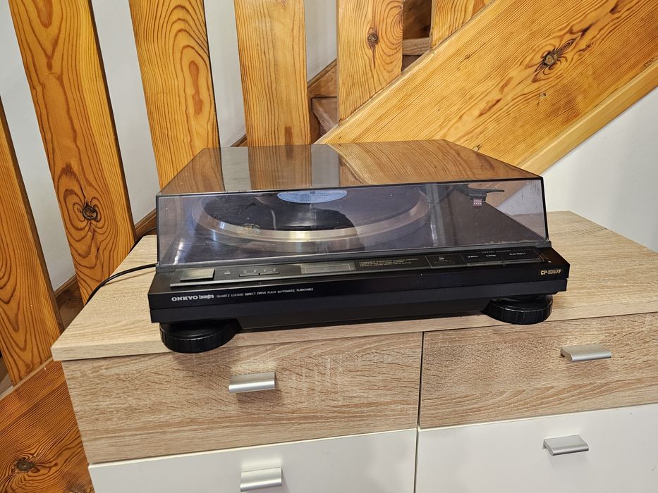 Gramofon Onkyo Integra CP-1057F