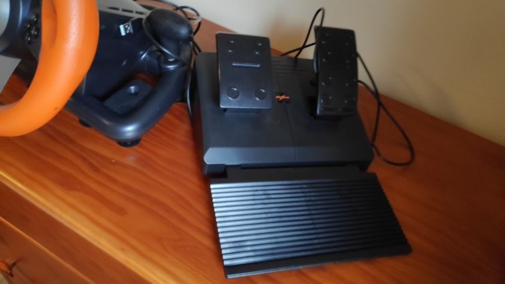 Volante jogos com pedais