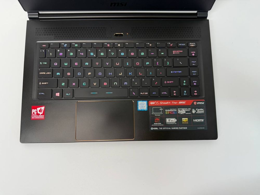 MSI GS65 Stealth – Тонкий ігровий ноут | i7-8 / 1060 / 144Гц