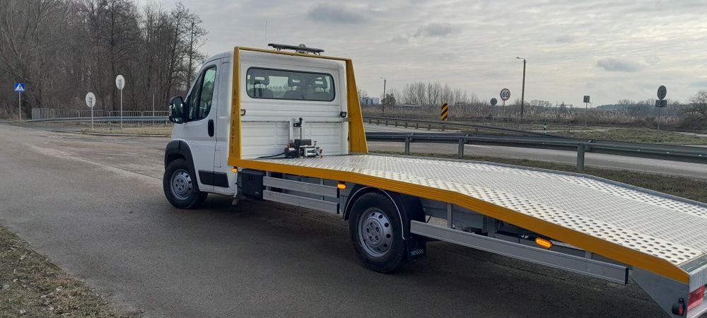 Pomoc Drogowa Laweta S17 Transport