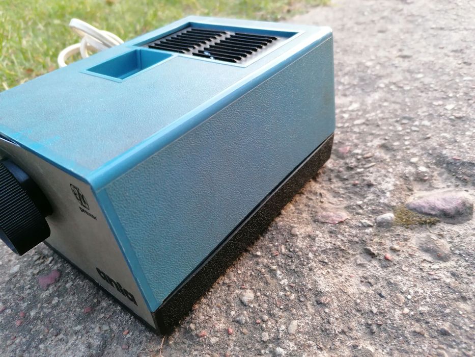 Projektor rzutnik Ania prl
