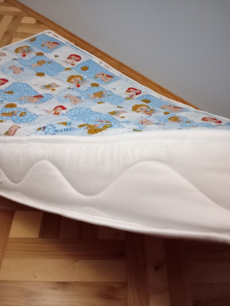 Materac do łóżeczka dla dzieci 120x70x9
