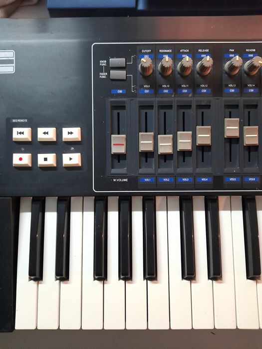 Teclado CME UF6  (Impecável)