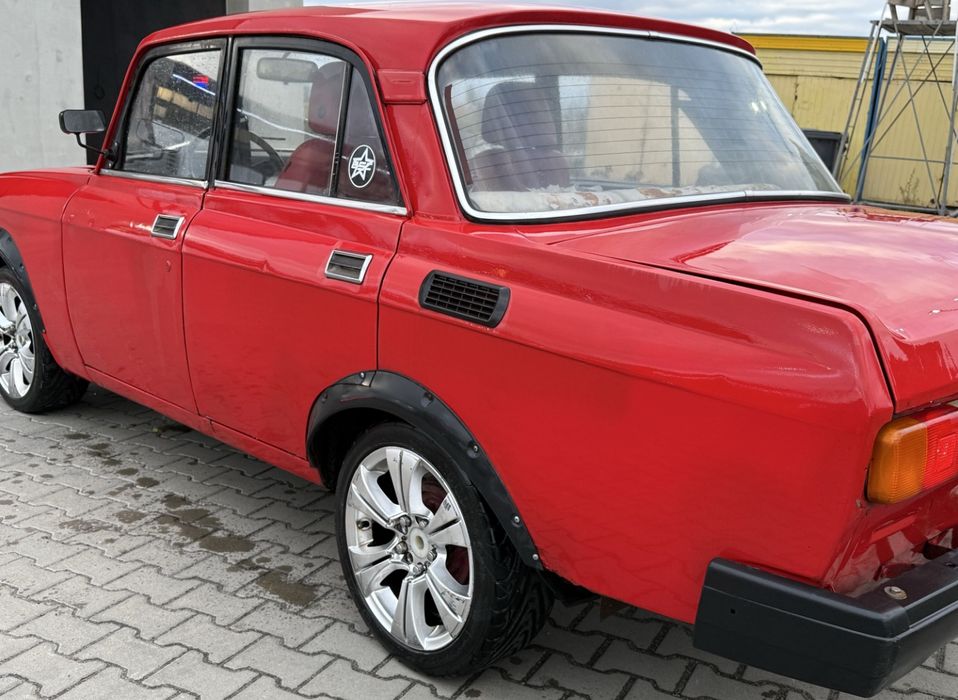 Москвич азлк 2140