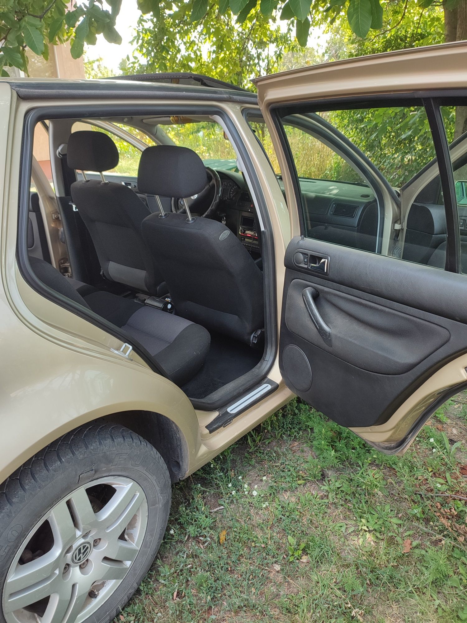 Продам гольф 4 1.6 16v