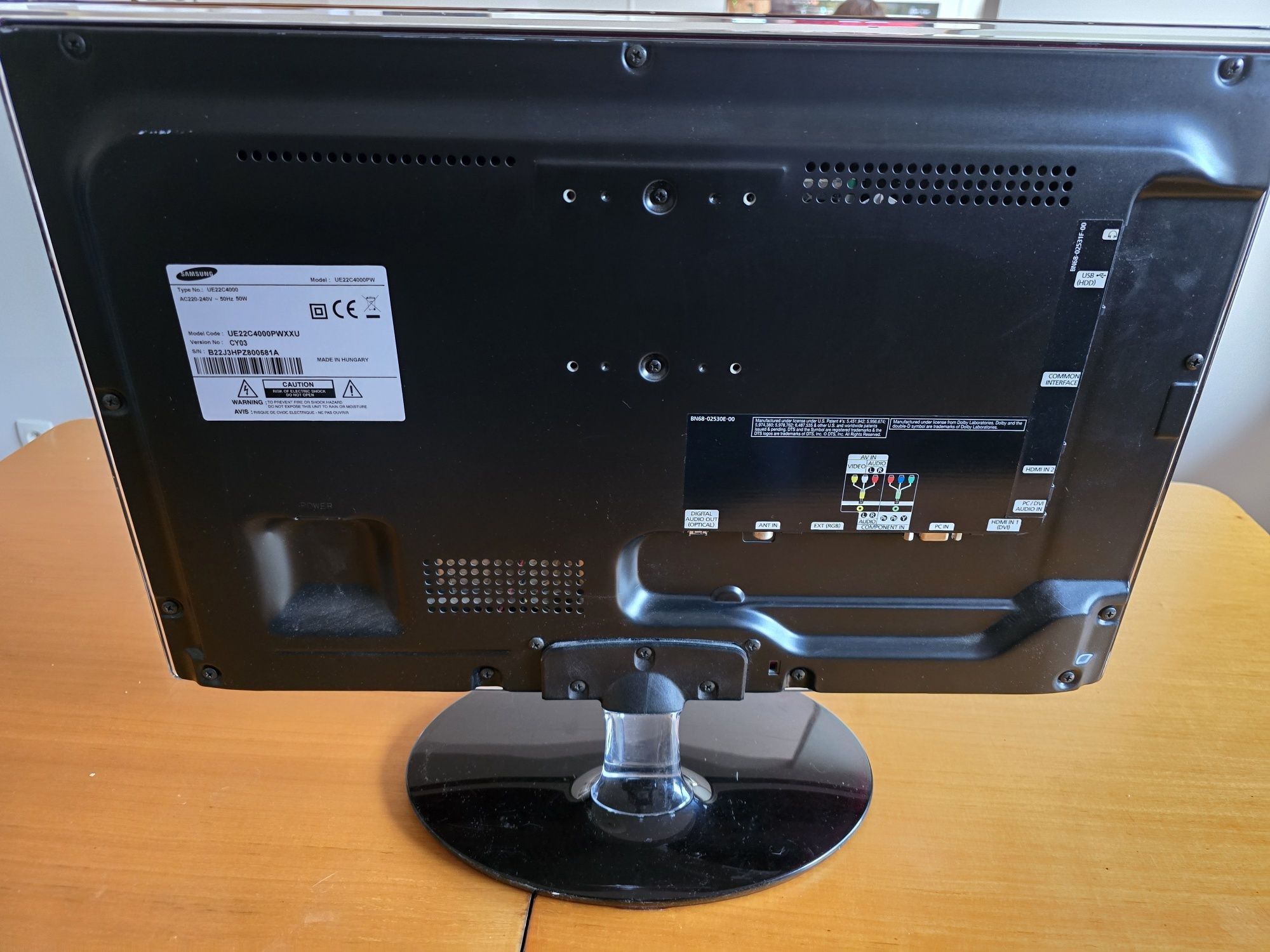 samsung tv ue22c4000