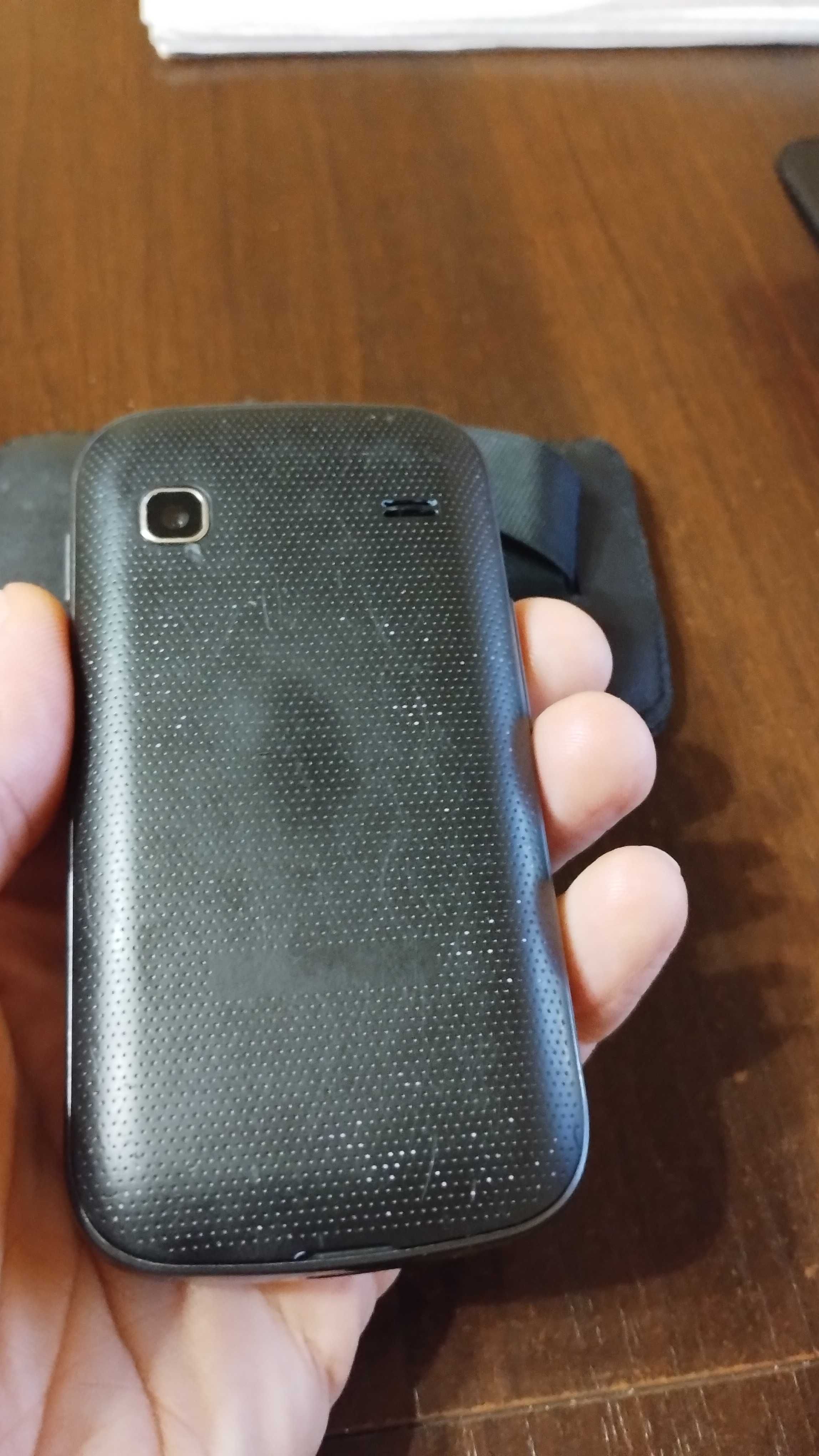 Телефон Samsung GT-s5660