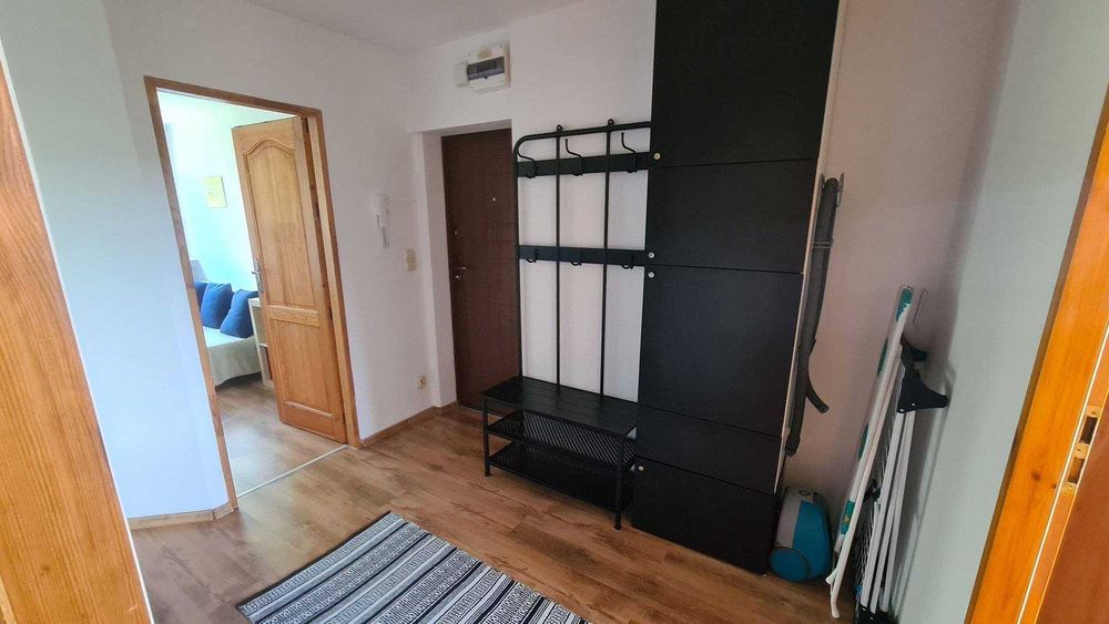 Wynajmę  pokój 9 m2 w 3 pokojowym mieszkaniu we Wrocławiu