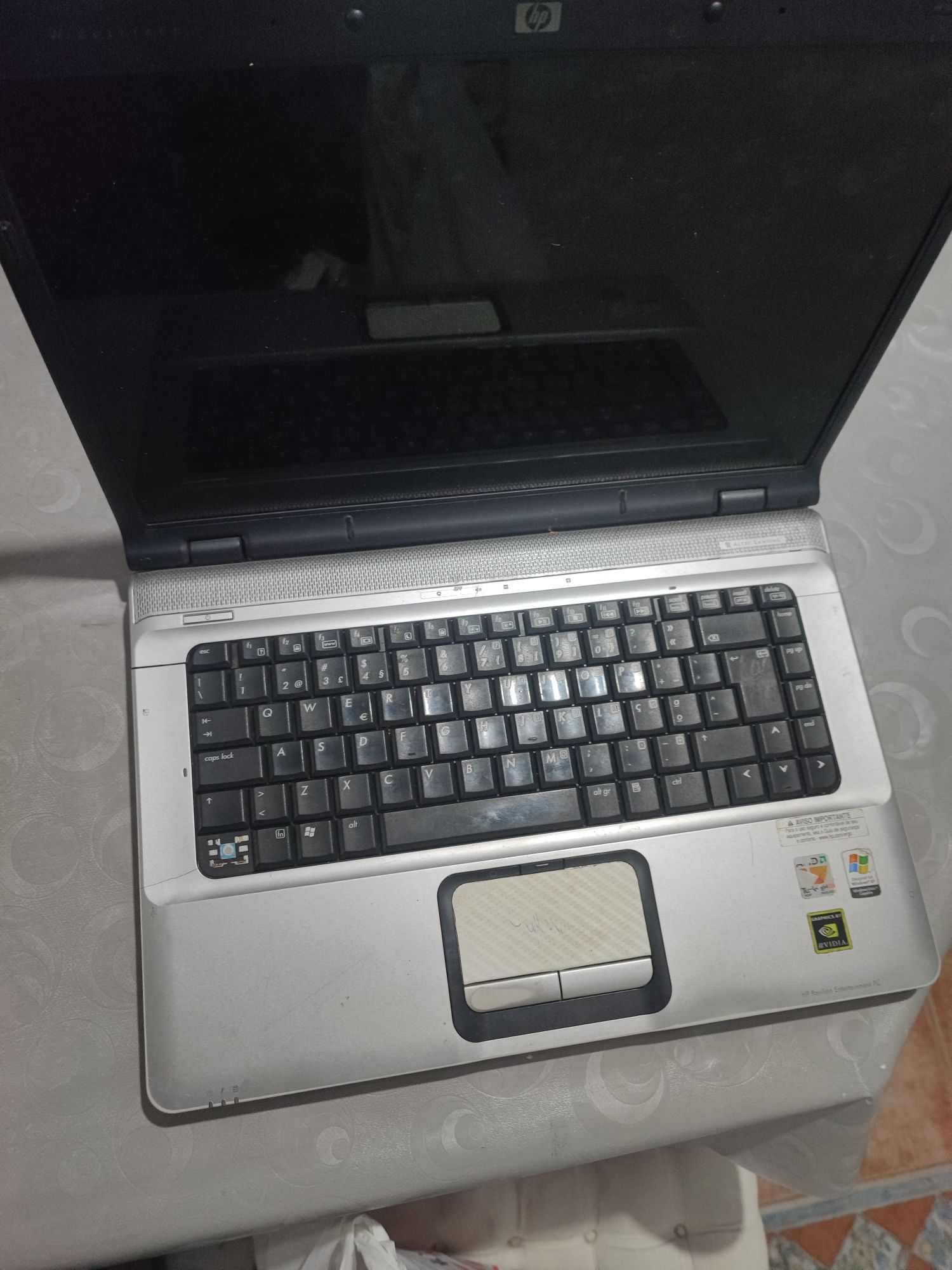 Portátil HP DV6000 para reparação