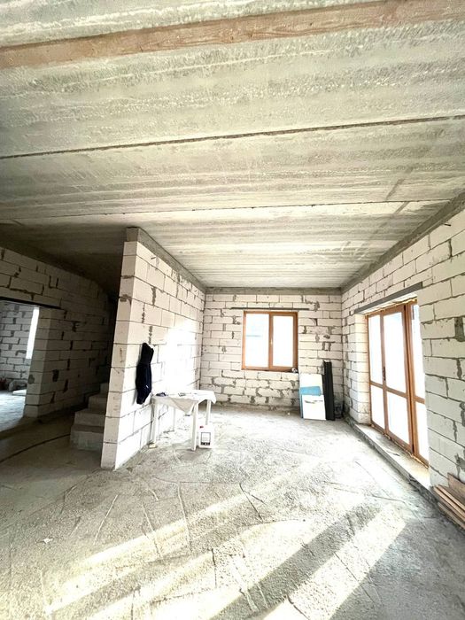 продам будинок в передмісті Києва с/т Забірьє