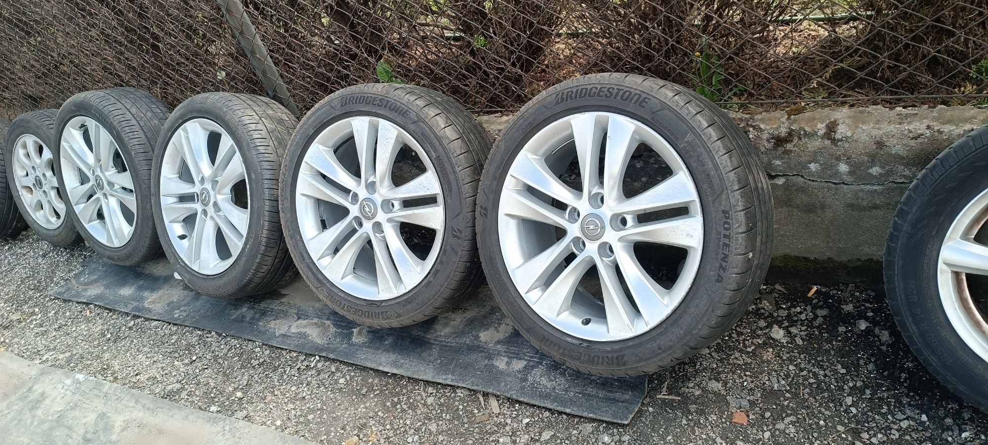 Koła Opel 5x115 235/45R18