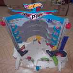 Garagem HotWheels