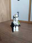 Figurka LEGO star wars Trooper Sergeant klon gwiezdne wojny 

Stan bar