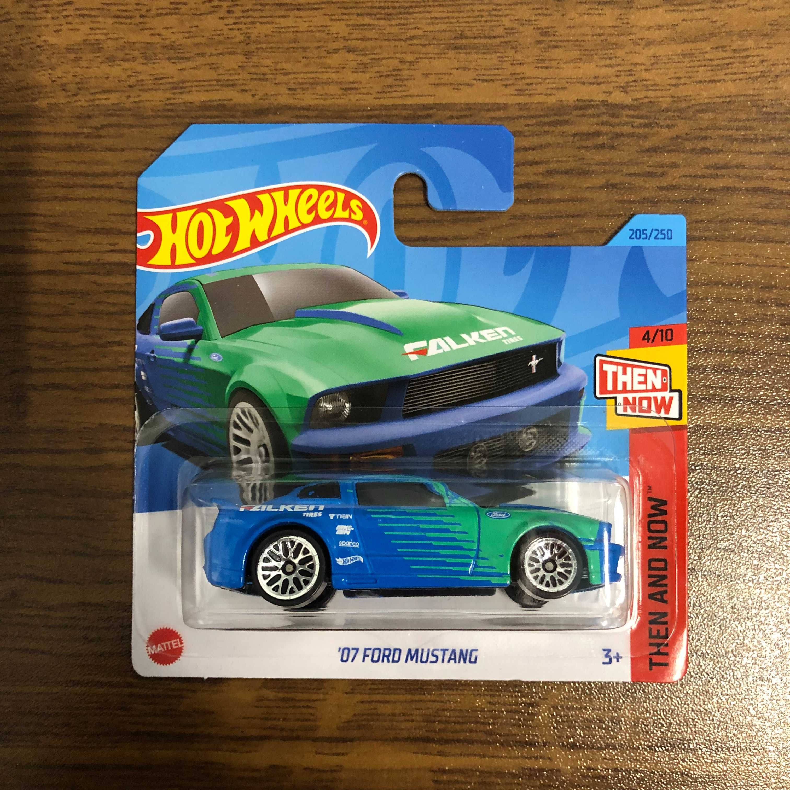 ‘07 Ford Mustang (Hot Wheels)