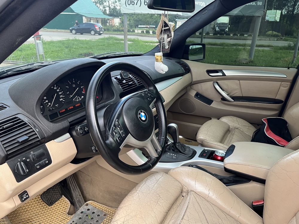 Продам BMW X5 e53