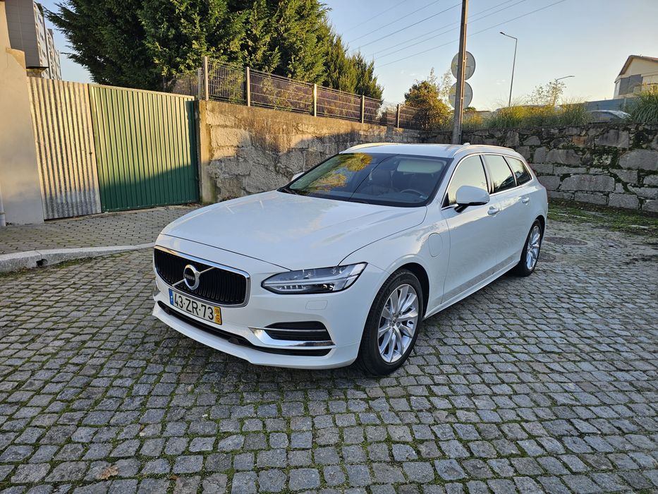 Volvo V90 T8 Plug-in Hybrid • Polestar 400cv • AWD