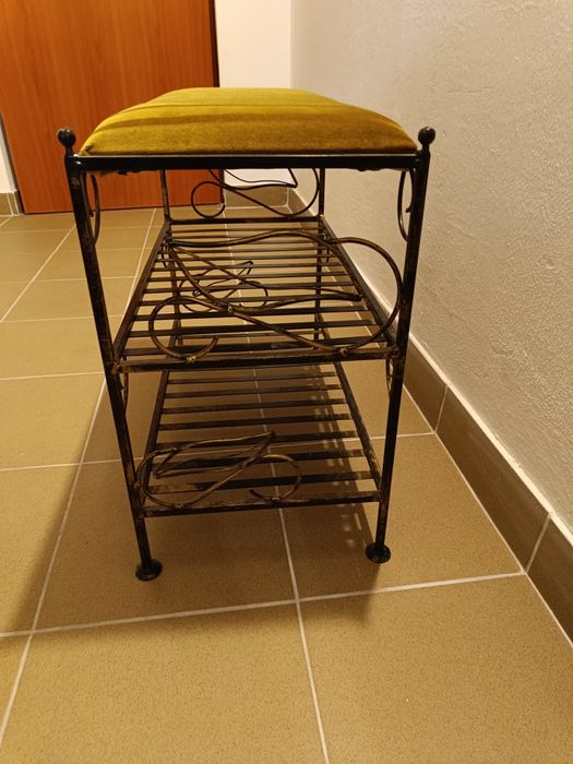 Szafka na buty z wieszakiem kolor czarno -zloty