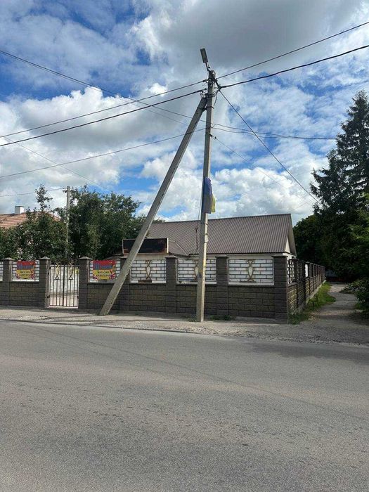 КВАСИЛІВ 90м2 Здам ФАСАДНЕ ОКРЕМОСТОЯЧЕ приміщеня зДілянкою надДорогою