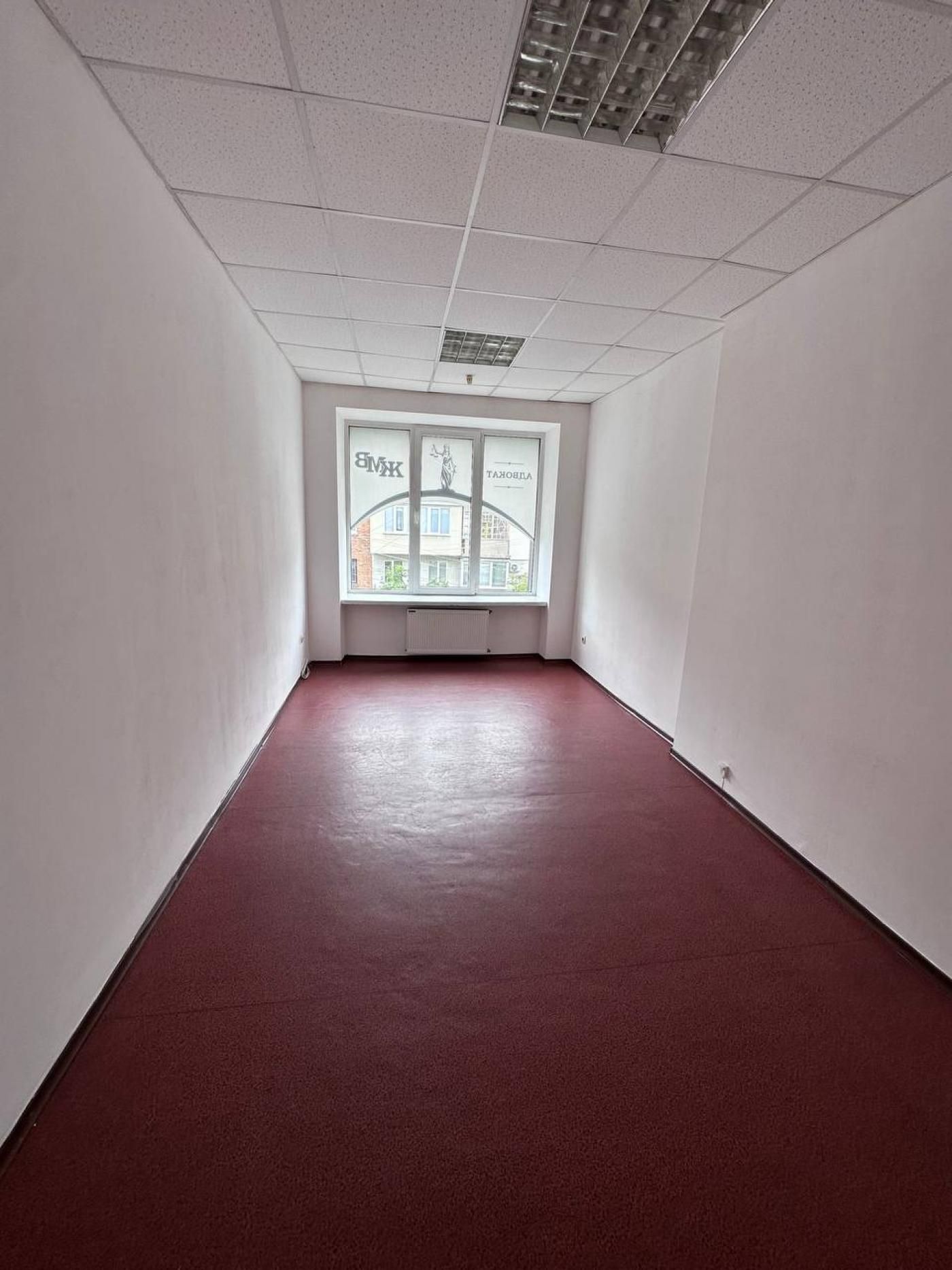 Офіси в центрі, 15.5 м2, оренда