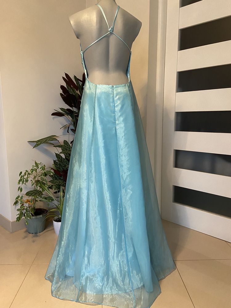 Piękna błękitno turkusowa suknia długa na studniówkę karnawał ślub