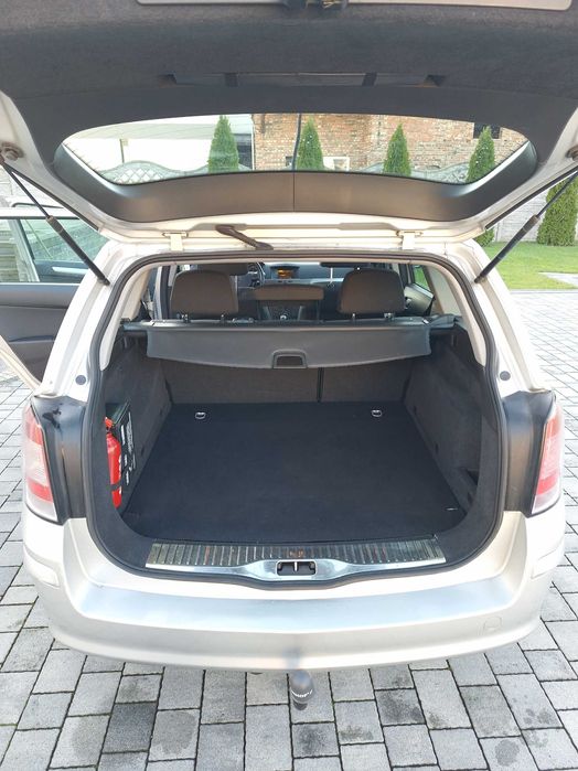 Sprzedam Opel Astra H Kombi 1.9 CDTI