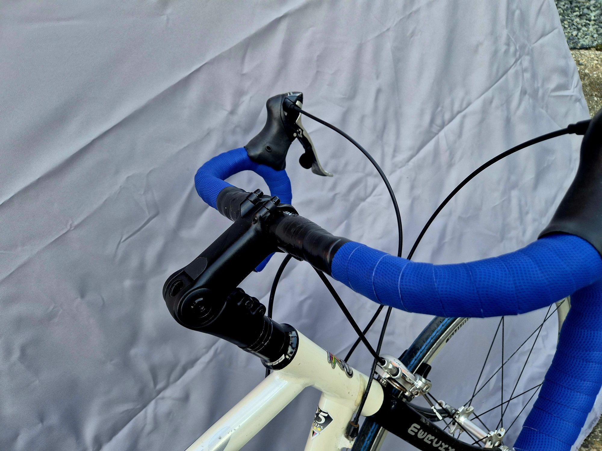 Rower szosowy MERCKX 100% sprawny shikmano 105