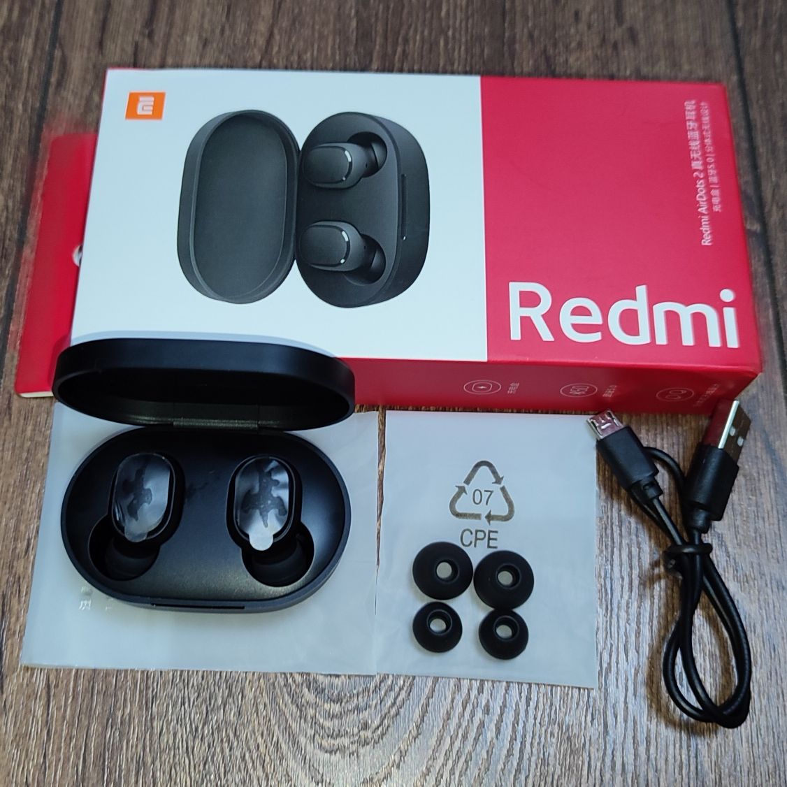 Бездротові навушники Xiaomi Redmi AirDots 2
Бездротові навушники Xiaom